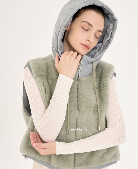 [LOOKBOOK]Mint hood padding vest